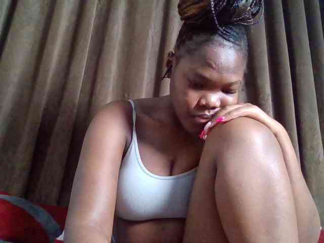 Sexyicey webcam