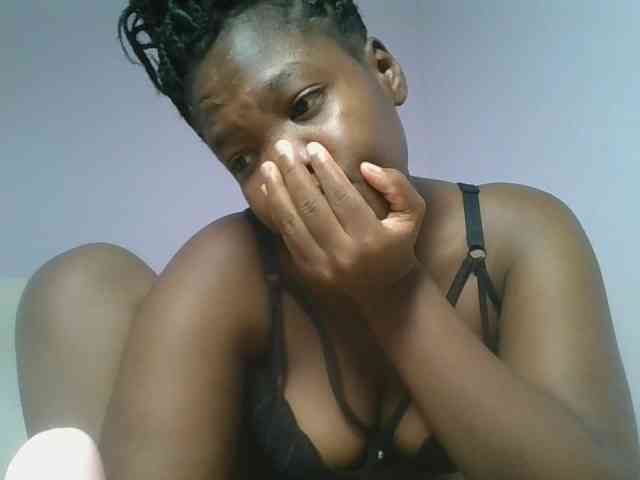 Sexyicey webcam