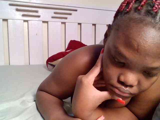 Sexyicey webcam