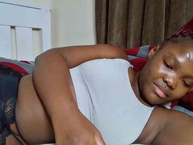 Sexyicey webcam