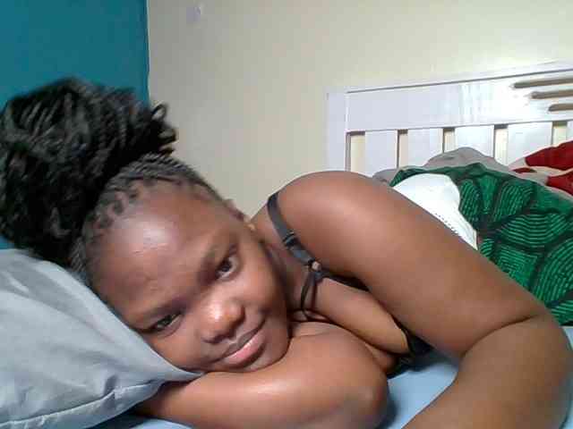 Sexyicey webcam