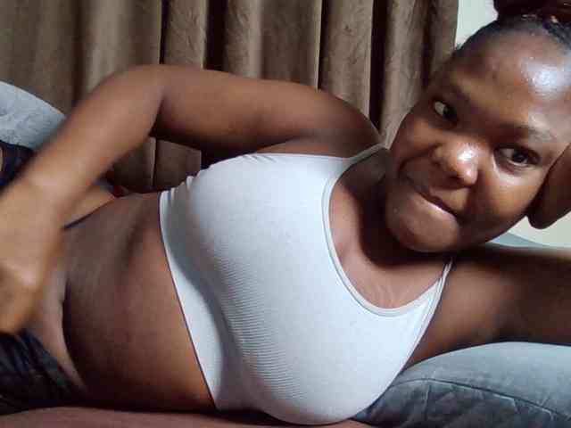 Sexyicey webcam