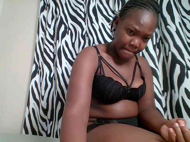 Sexyicey webcam