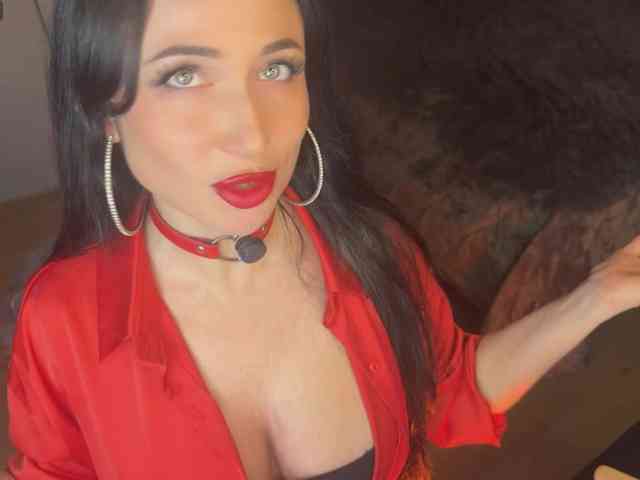 majesticmadam webcam