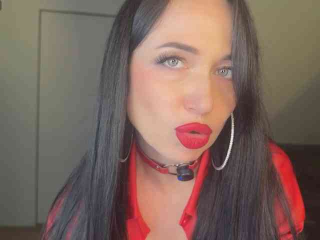 majesticmadam webcam