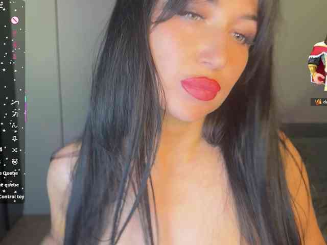 majesticmadam webcam