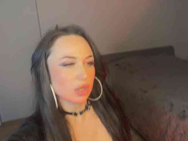 majesticmadam webcam
