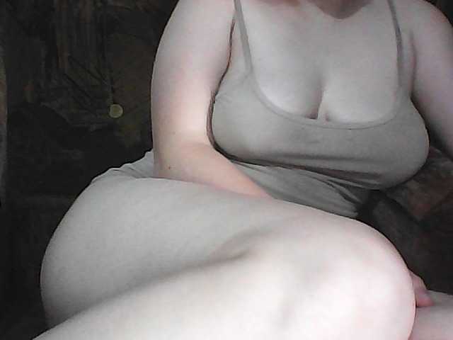 KissMeQuick live webcam show
