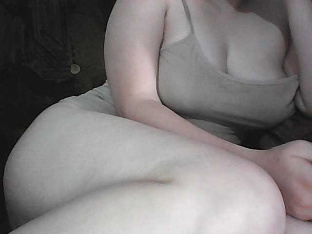 KissMeQuick live webcam show