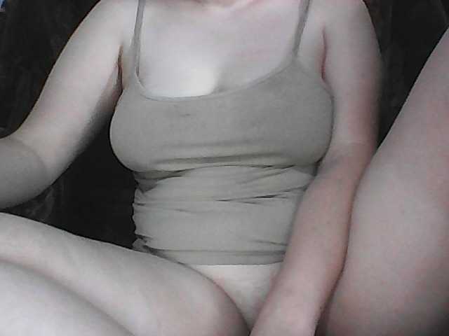 KissMeQuick live webcam show
