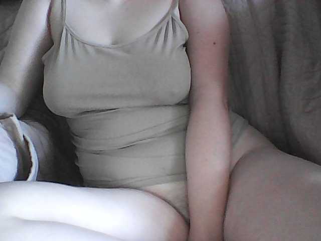KissMeQuick live cam