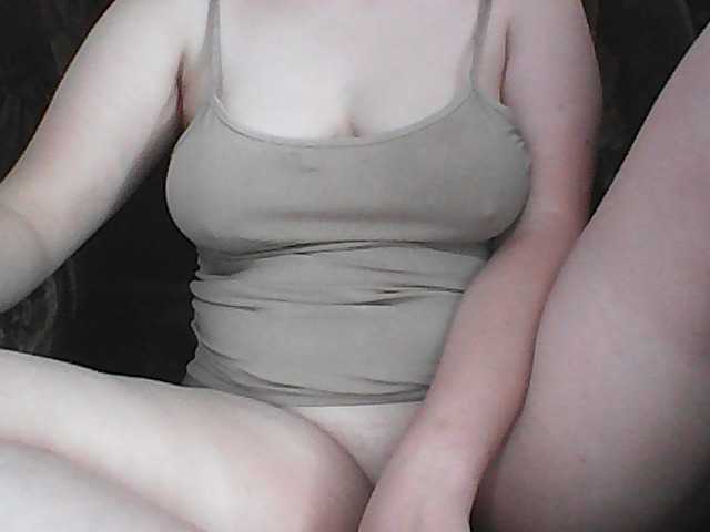 KissMeQuick live webcam show