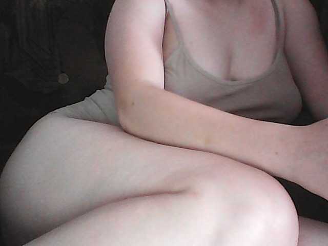 KissMeQuick live webcam show