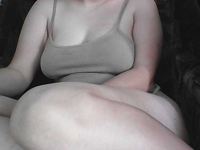 KissMeQuick live webcam show