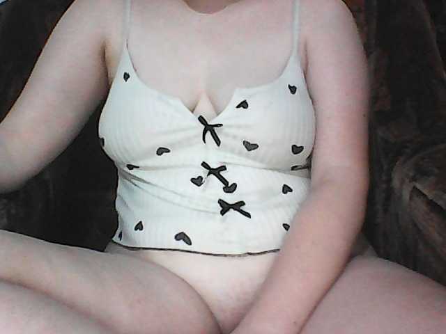 KissMeQuick live cam on UnifiedCams