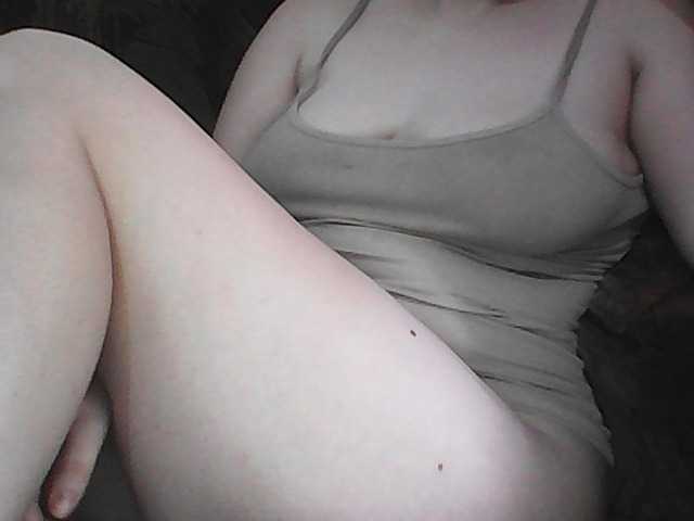 KissMeQuick live webcam show