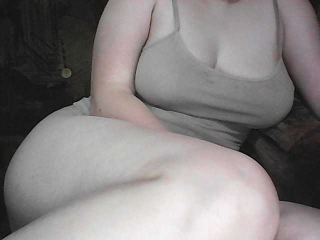 KissMeQuick live webcam show