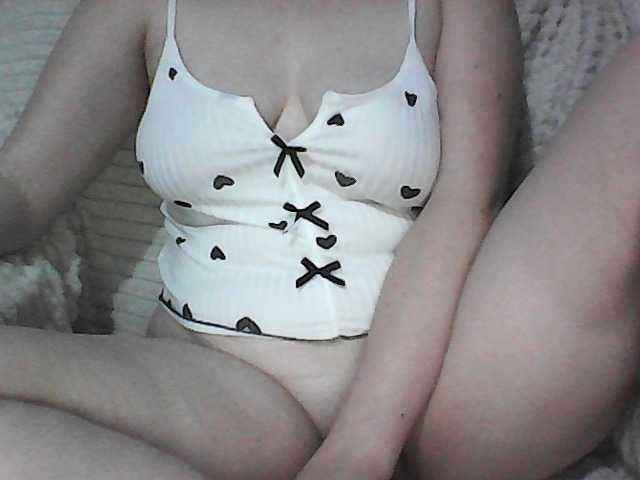 KissMeQuick live cam on BongaCams