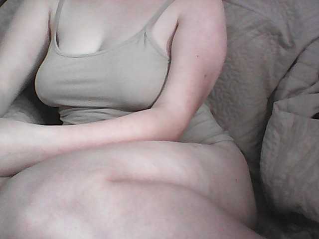 KissMeQuick's BongaCams show and profile