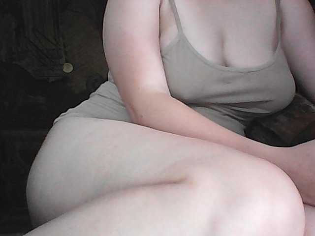 KissMeQuick live webcam show