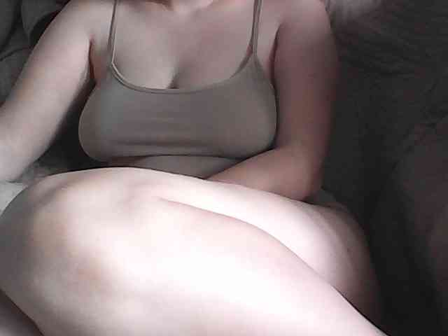 KissMeQuick webcam