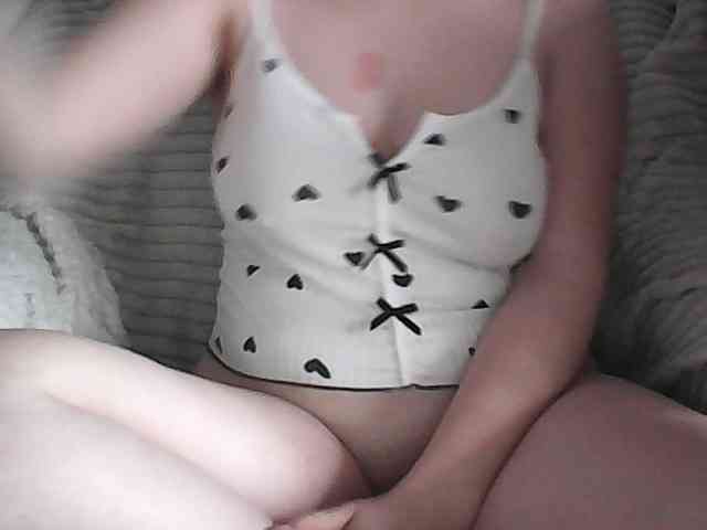 KissMeQuick webcam