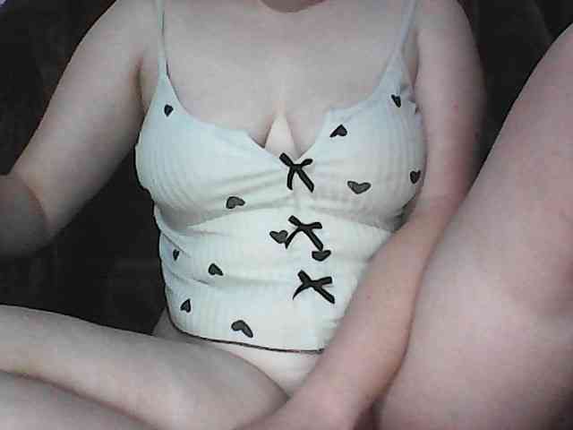 KissMeQuick webcam
