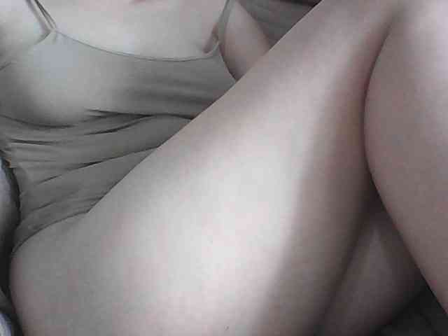 KissMeQuick webcam