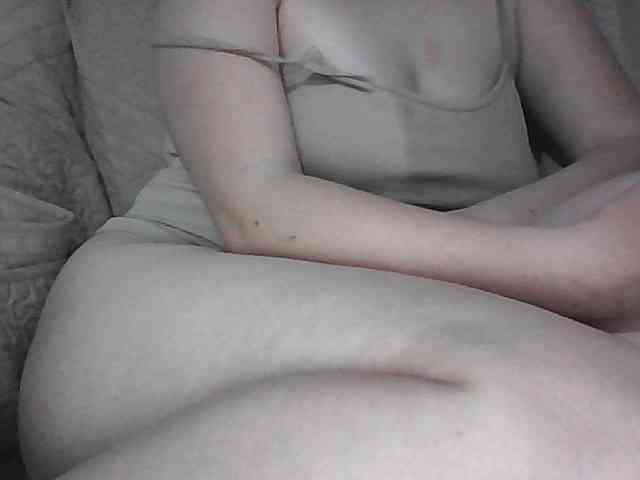 KissMeQuick webcam