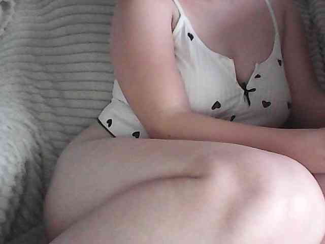 KissMeQuick webcam
