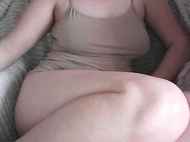 KissMeQuick webcam