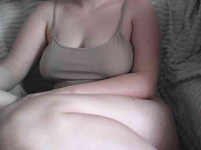 KissMeQuick webcam
