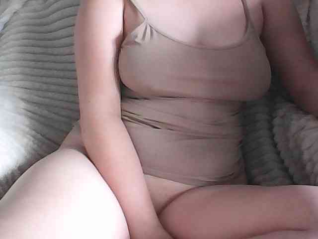KissMeQuick webcam