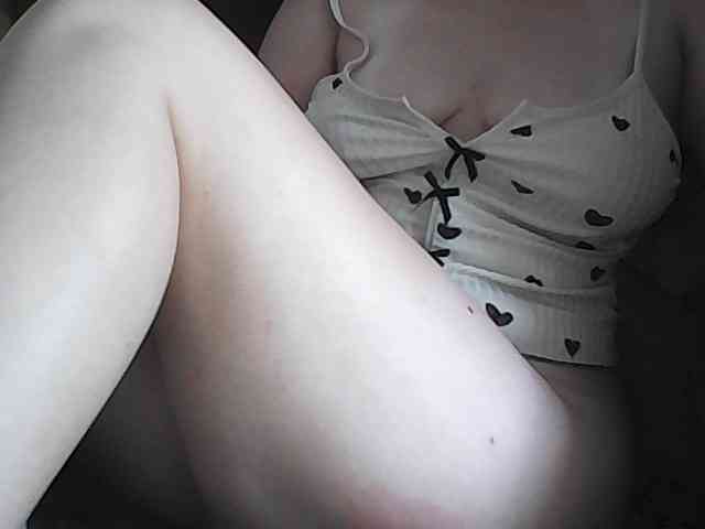 KissMeQuick webcam