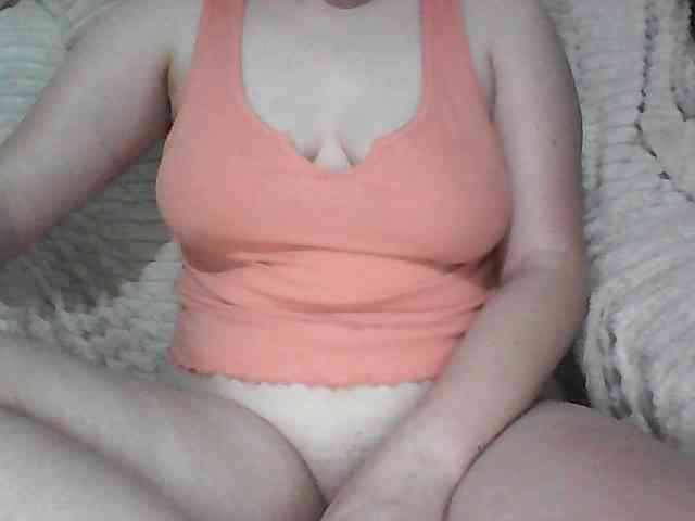 KissMeQuick webcam