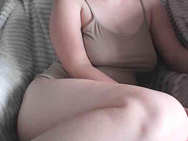 KissMeQuick webcam