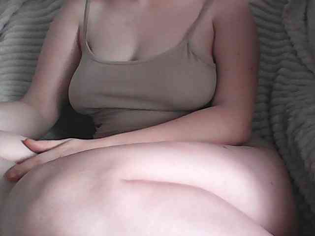 KissMeQuick webcam