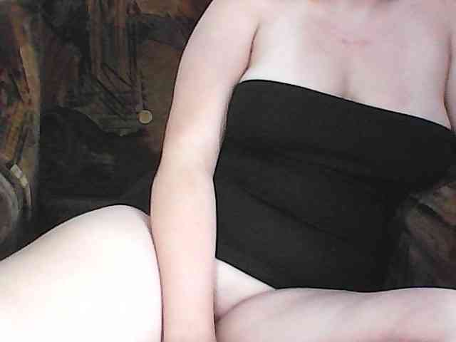 KissMeQuick webcam