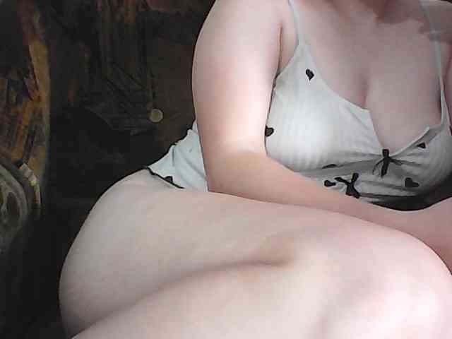 KissMeQuick webcam