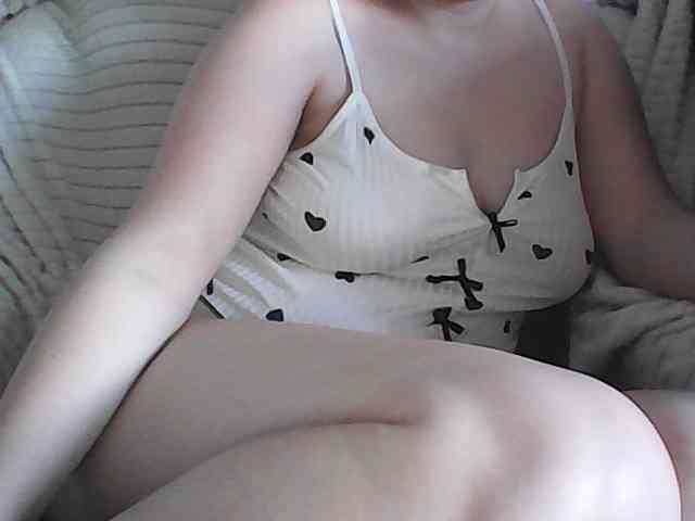 KissMeQuick webcam