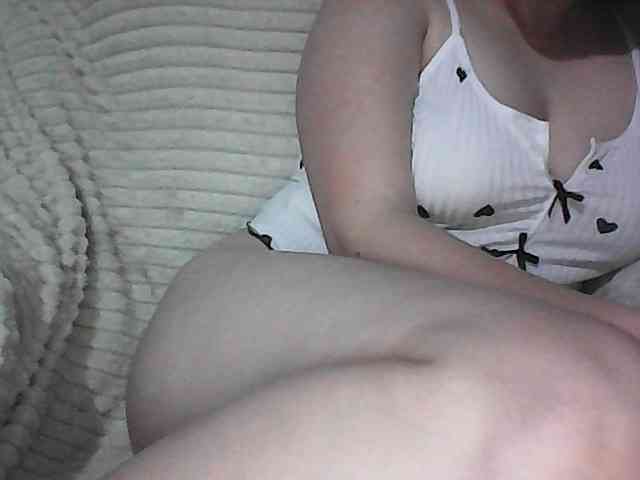 KissMeQuick webcam