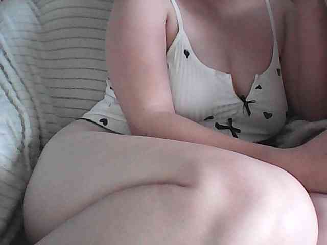 KissMeQuick webcam