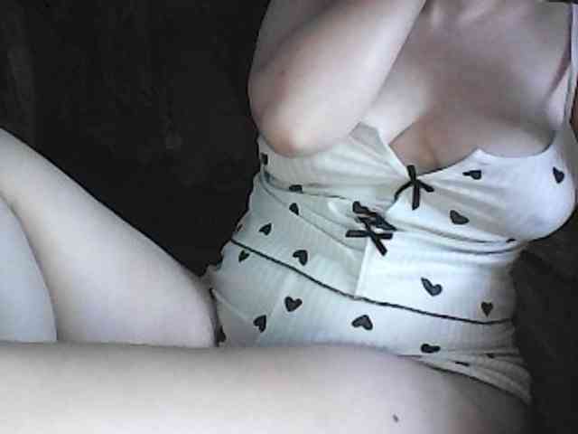KissMeQuick webcam
