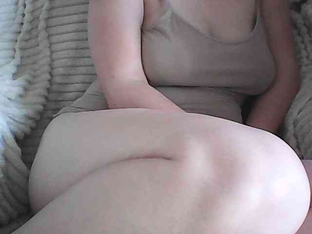 KissMeQuick webcam