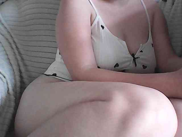 KissMeQuick webcam