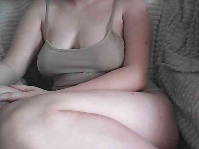 KissMeQuick webcam