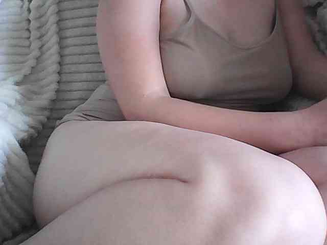 KissMeQuick webcam