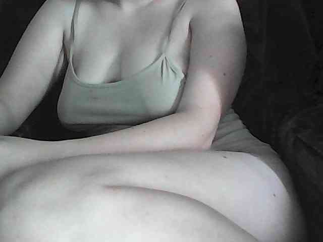 KissMeQuick webcam