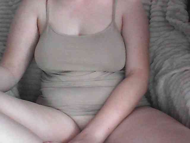 KissMeQuick webcam