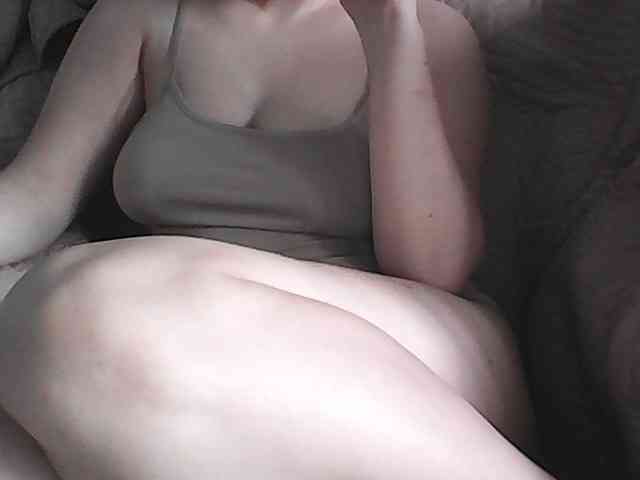 KissMeQuick webcam